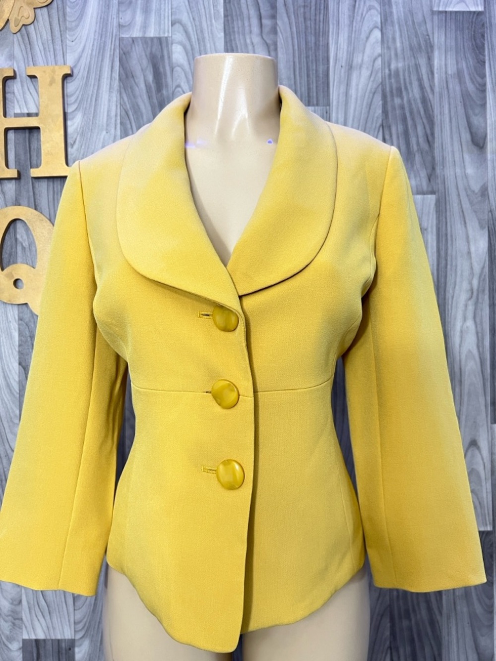 Kasper Sunny Yellow Shawl-Collar Button Blazer